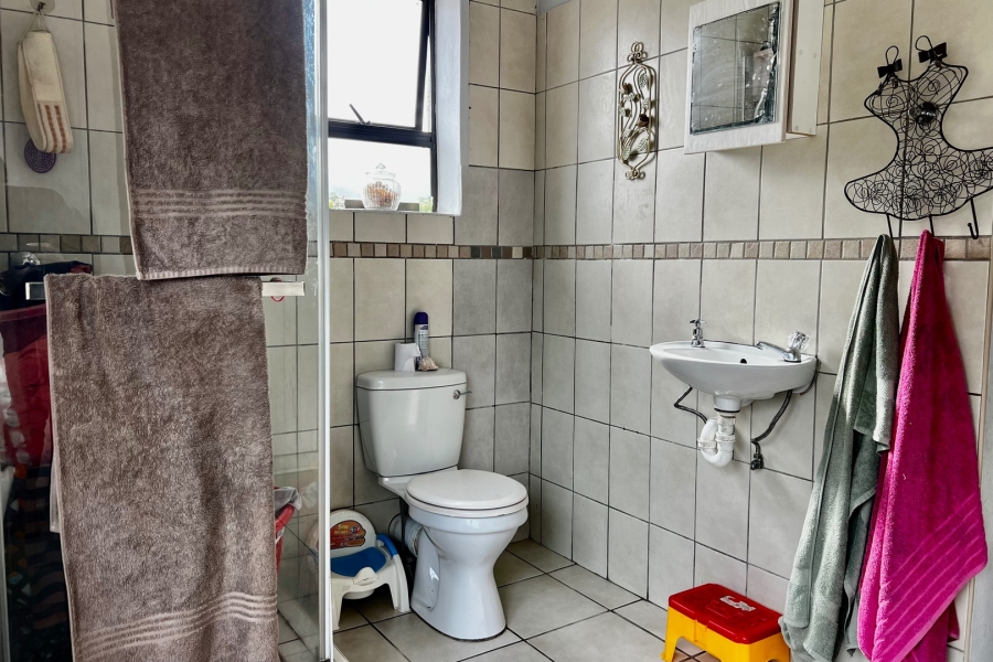 6 Bedroom Property for Sale in George Central Western Cape
